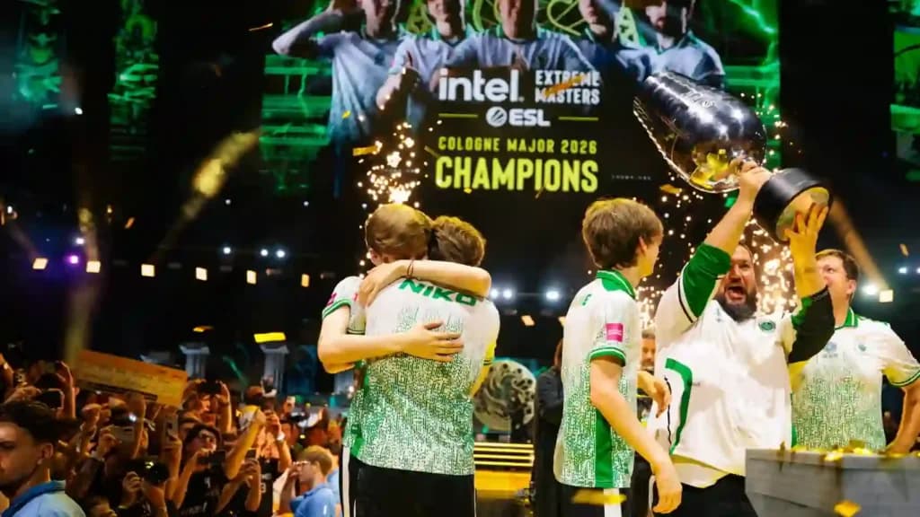 Igrači Falconsa nakon finala IEM Cologne Majora 2026