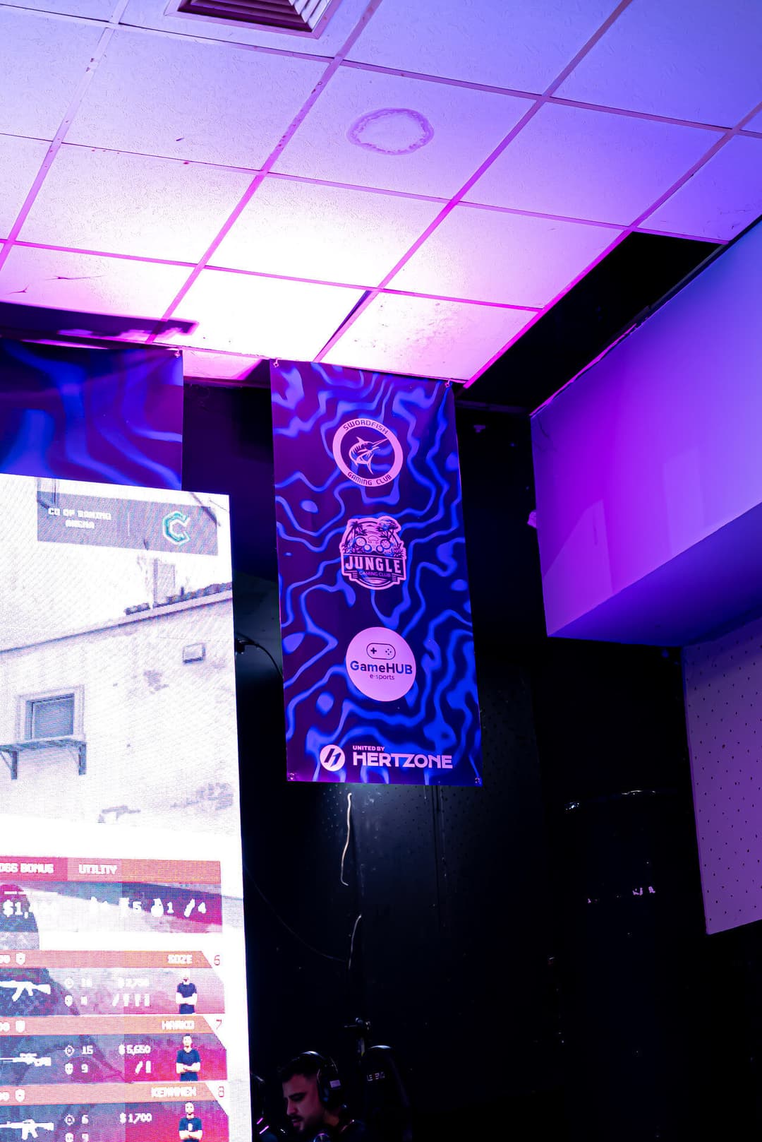 HertzOne obilježja u prostoru Final Four LAN-a u Mostaru