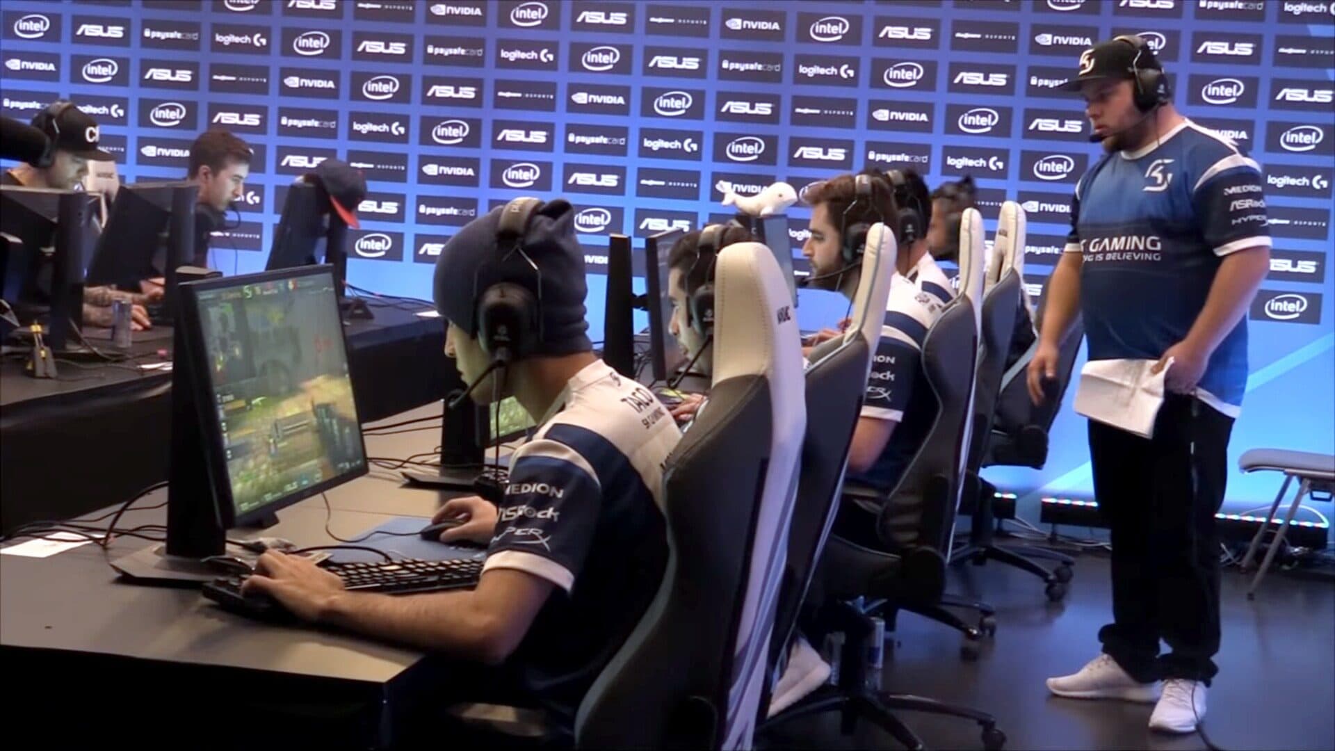 Ilustrativna arhivska fotografija Counter-Strike meča na ESL One Cologneu 2016.