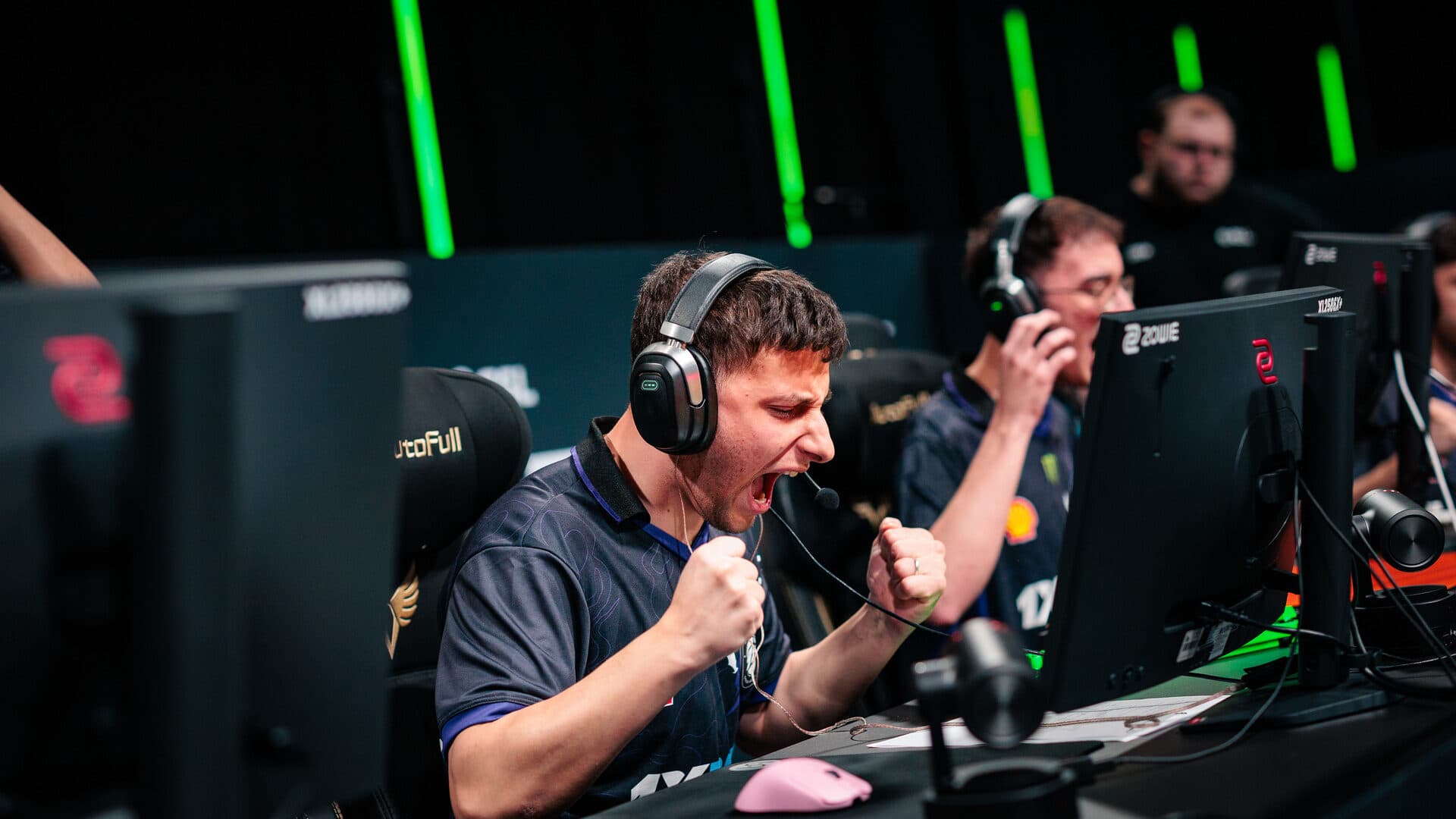 Igrač Aurore slavi tijekom meča na ESL Pro League Seasonu 24