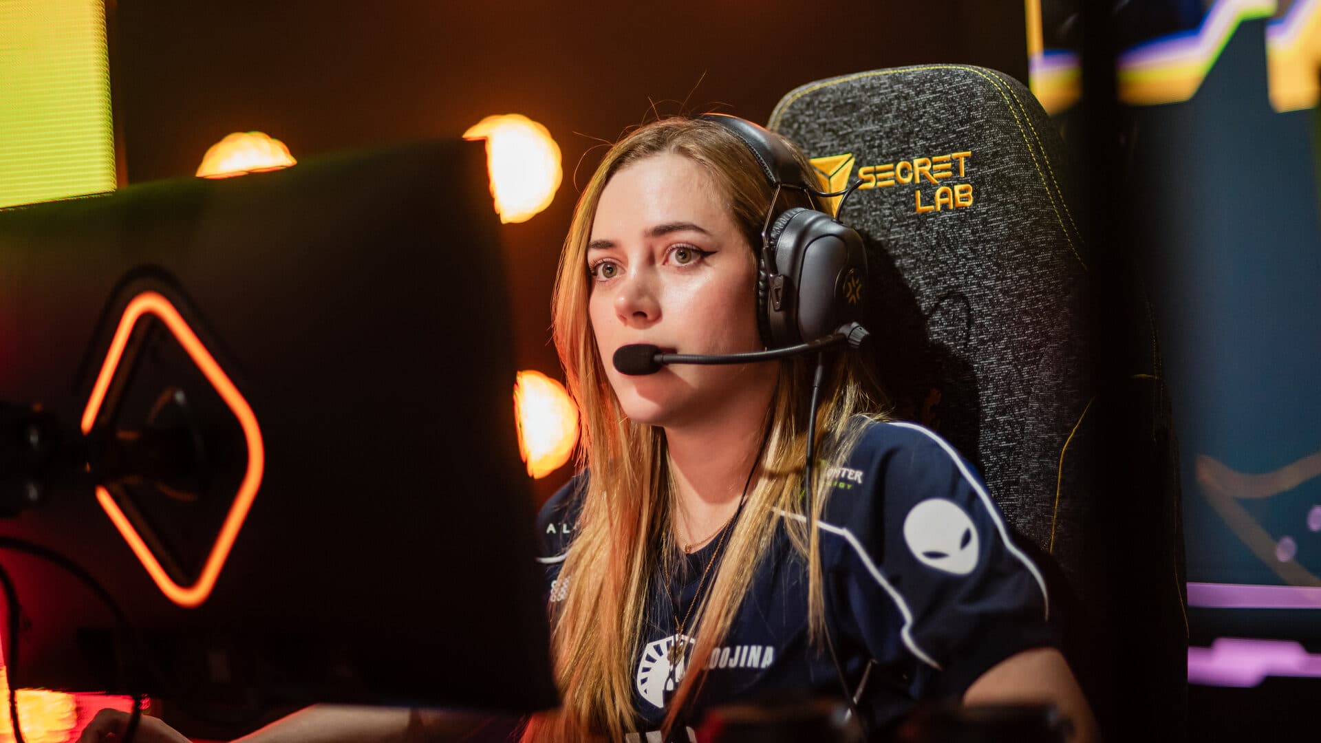 Joojina iz Team Liquid VISA-e s headsetom za računalom na Game Changers Championshipu 2026. u São Paulu.