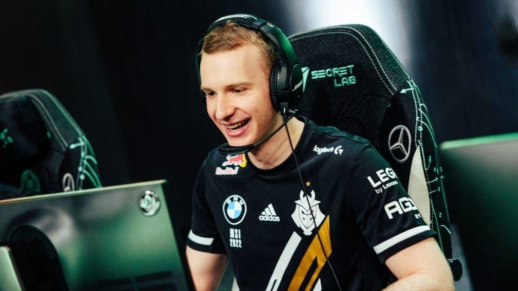 G2 Esports take down T1 and remain undefeated
