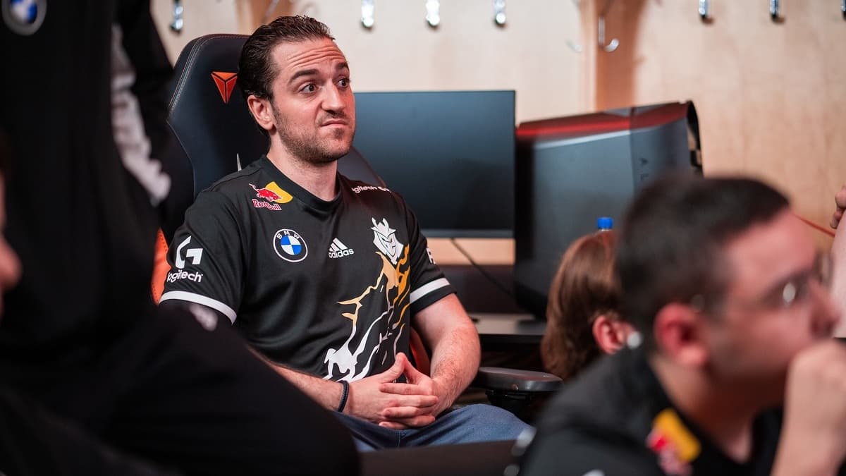 Carlos Ocelote criticized for partying with Andrew Tate