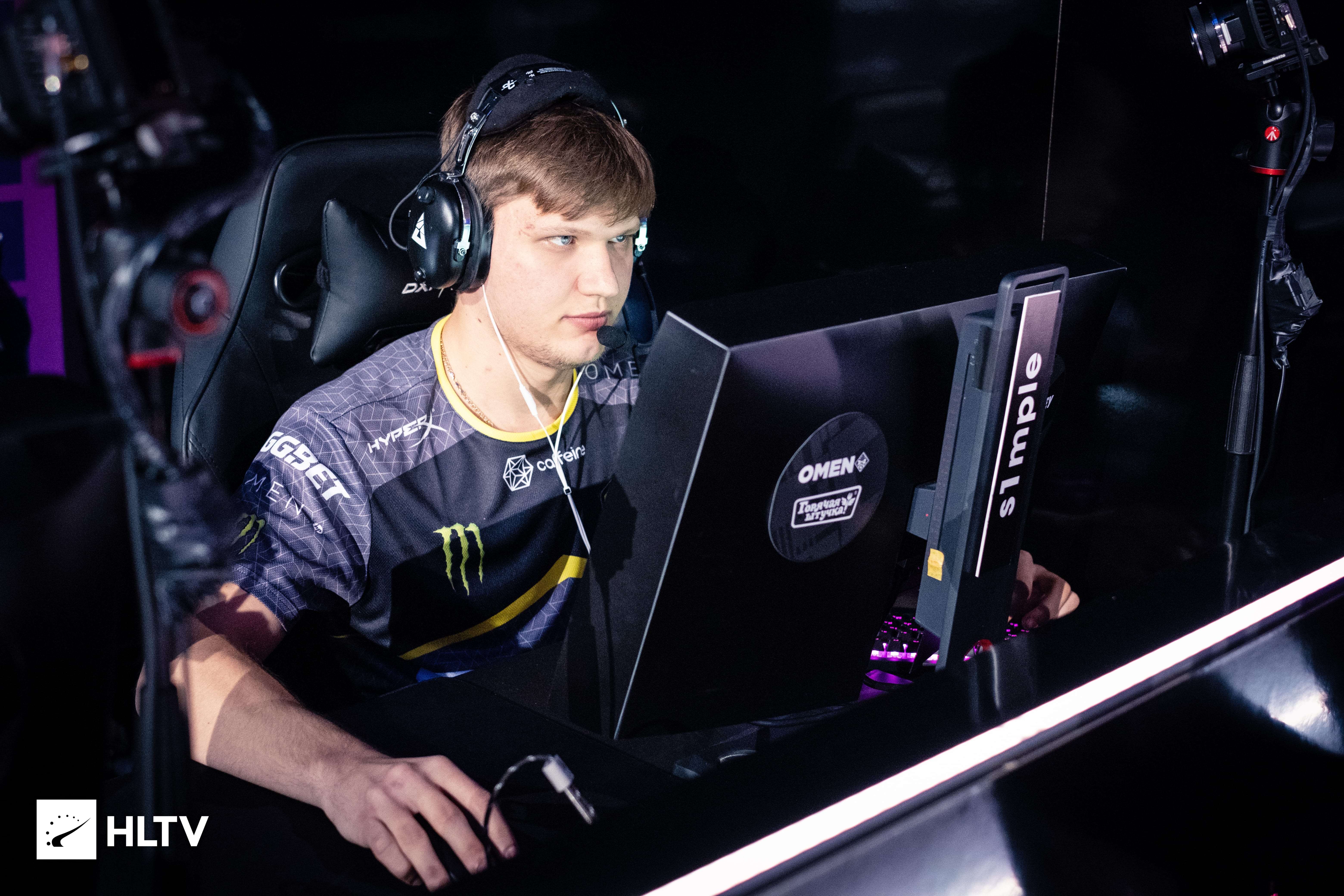 Симпл рост. S1mple 2023. S1mple Mouse Grip. S1mple 1500-2019.